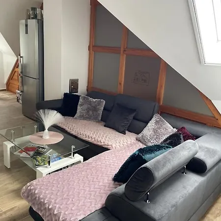 Vár-lak Apartamento Balatonederics
