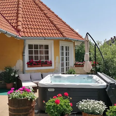 Apartman Vár-lak Balatonederics